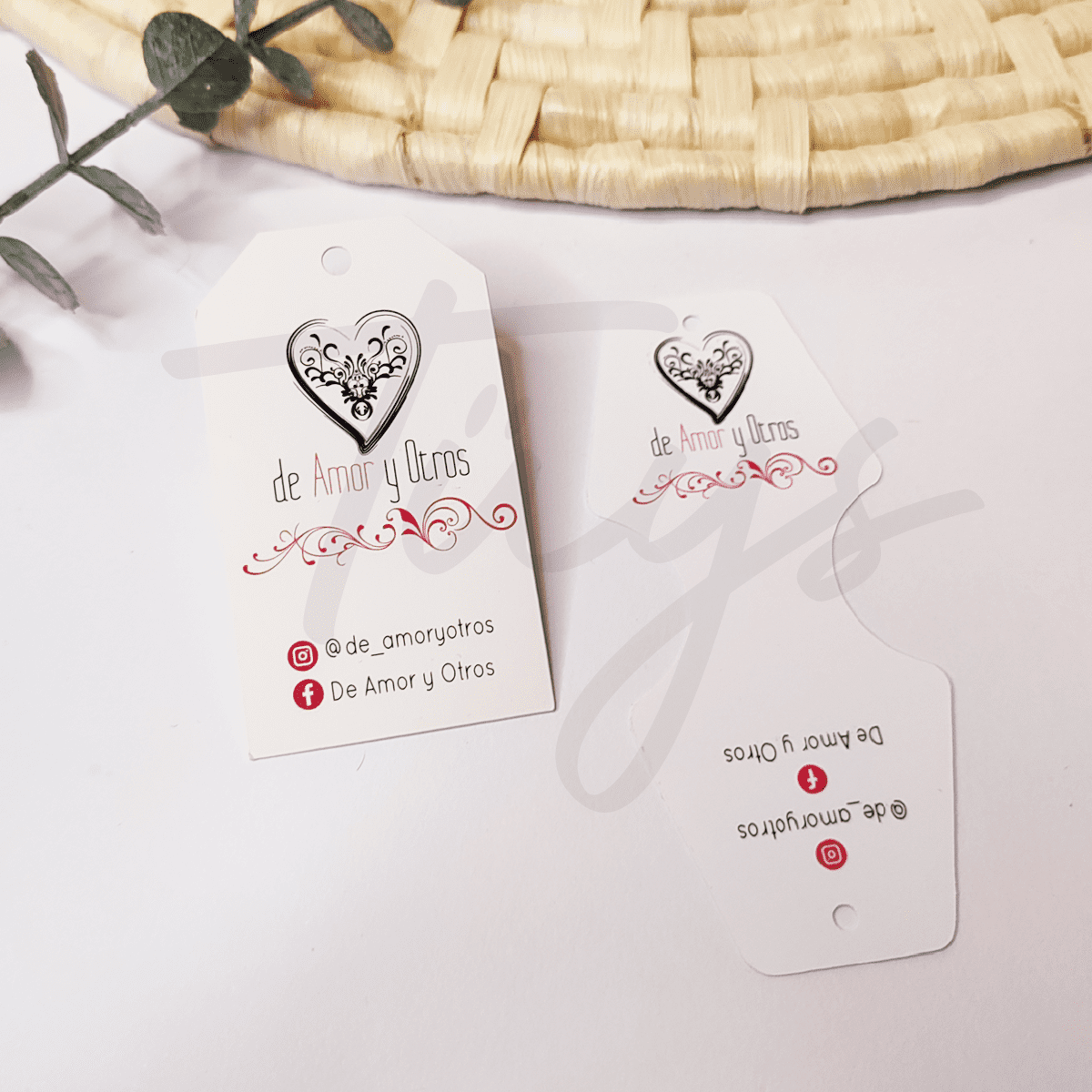 Set de etiquetas blancas para joyería